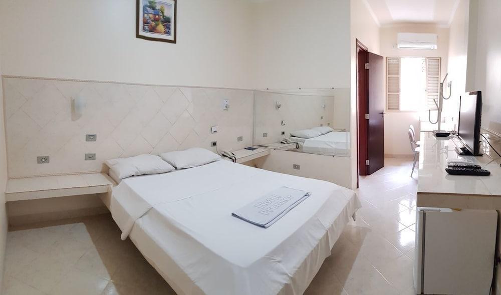 Hotel Premier Campo Grande  Kültér fotó